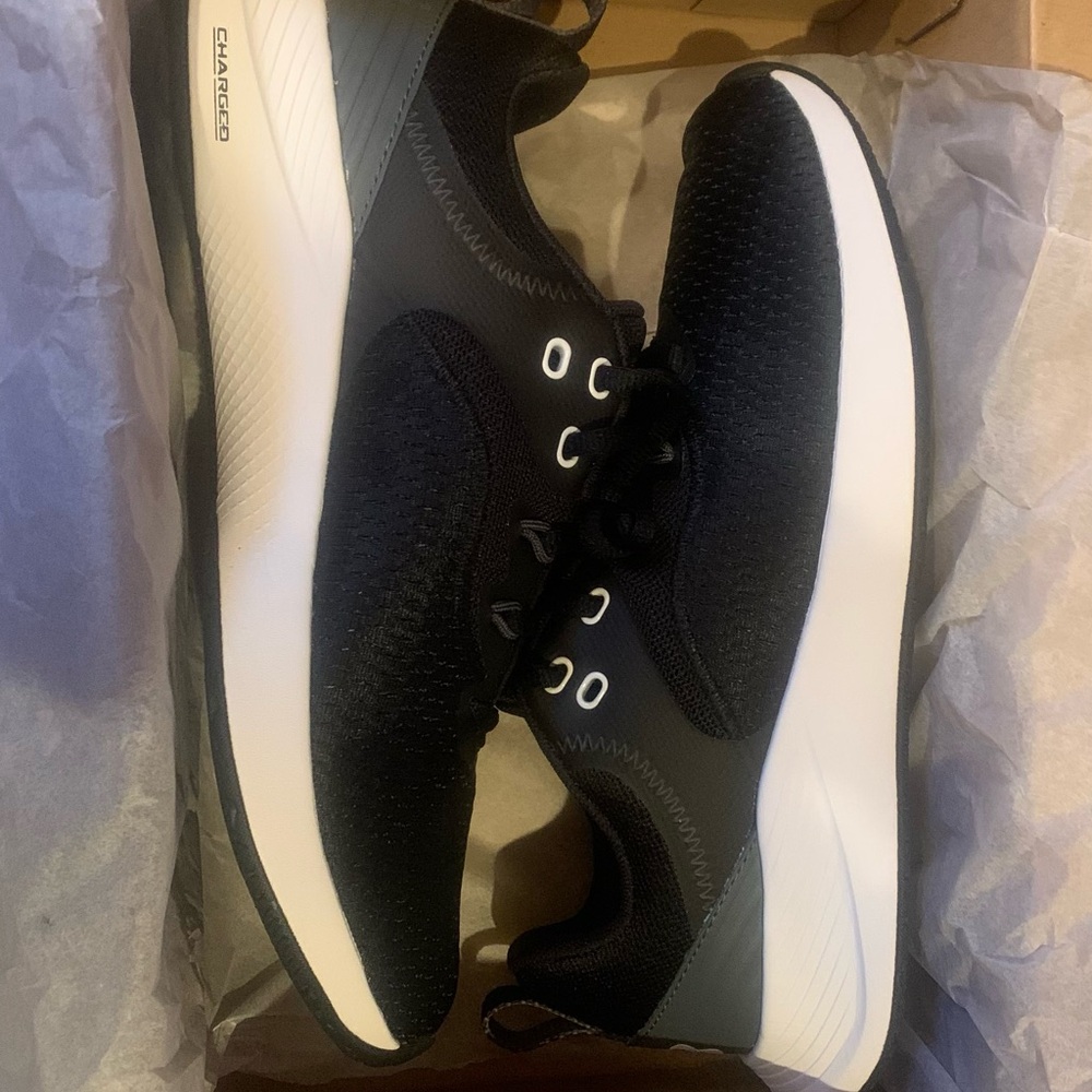 Under Armour Charged Breathe TR 3 Women's shoes, size 9.5 NWT, blk/white - Picture 8 of 16